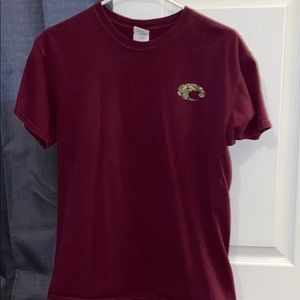 Burgundy Costa T shirt w logo on the back